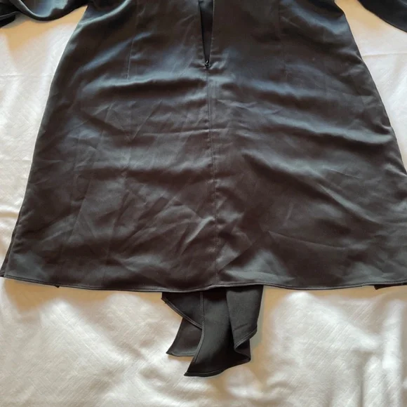 Dynamite dresses - Picture 9 of 17